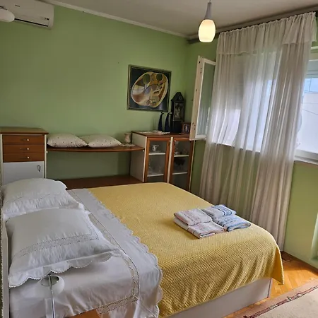 Oleander, Three-bedroom In * Trogir