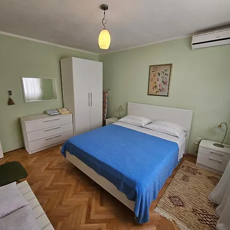 Oleander, Three-bedroom In * Trogir