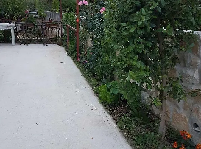 Oleander, Three-Bedroom Apartment In Trogir Apartment Trogir