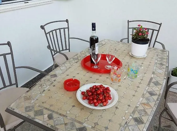 Oleander, Three-Bedroom Apartment In Trogir Apartment Trogir